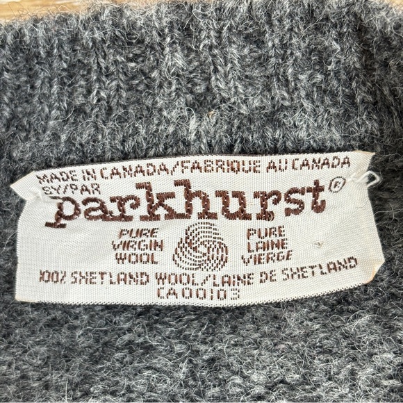 VTG Parkhurst Argyle V-Neck Sweater Gray White Maroon 100% Shetland Wool Canada - Picture 7 of 13